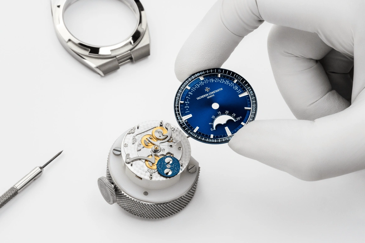 Vacheron Constantin,Overseas 41mm,41mm,Stainless Steel,Blue,Automatic,Moonphase,Day,Retrograde,4000V,4000V/210A-B911