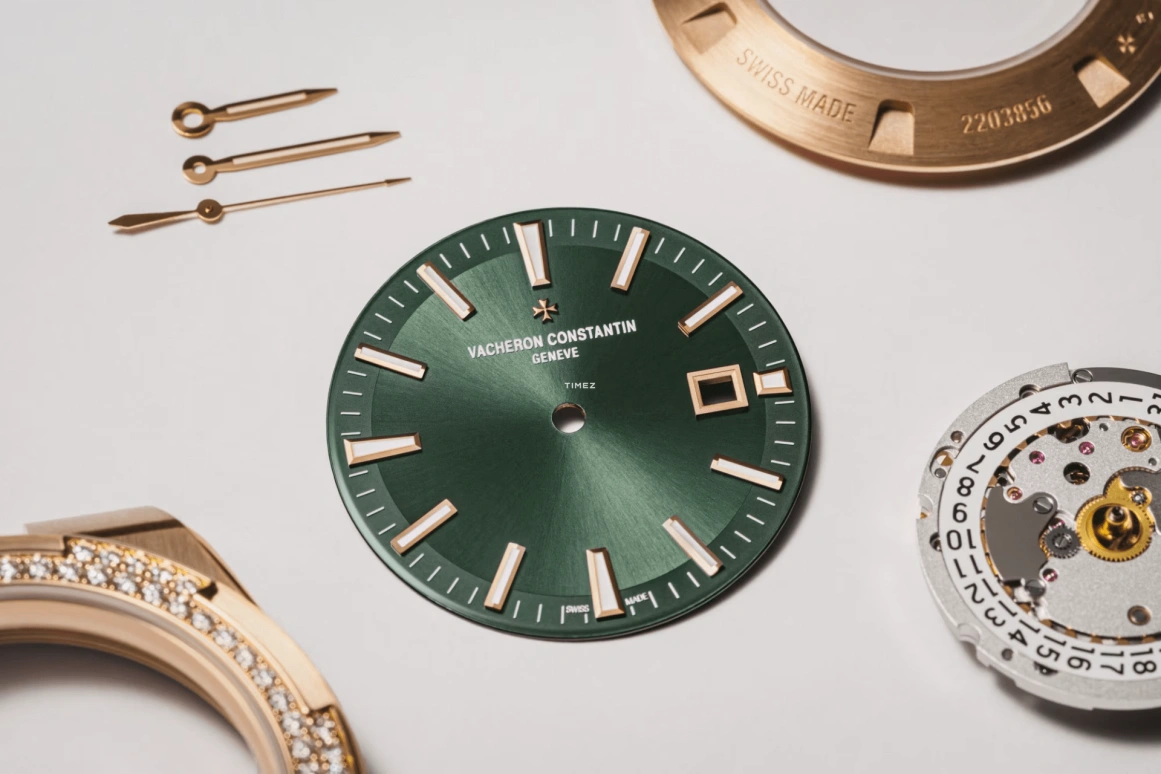 Vacheron Constantin,Overseas 35mm,35mm,Rose Gold,Green,Automatic,Day,40hours,4605V,4605V/200R-B969