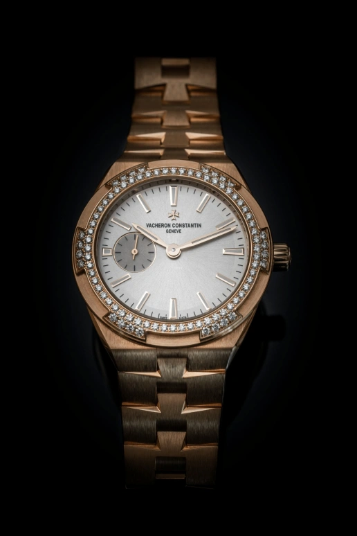 Vacheron Constantin,Overseas 37mm,37mm,Pink Gold,Beige,Automatic,Anti-magnetic,60hours,2305V,2305V/100R-B077