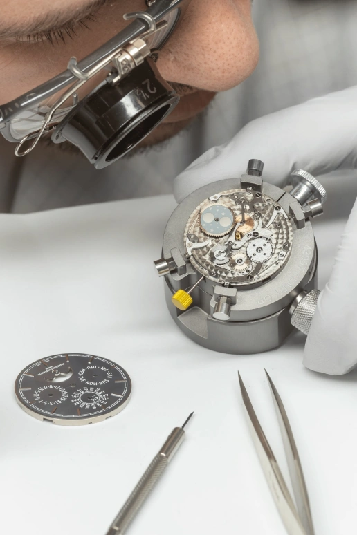 Vacheron Constantin,Traditionnelle 36.50mm,36.50mm,White Gold,Blue,Automatic,Day,Anti-magnetic,4305T,4305T/000G-B948