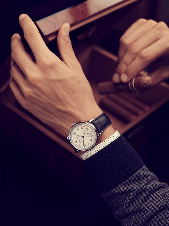 Vacheron Constantin,Historiques 40mm,40mm,Stainless Steel,Silver,Handwound,Month,Date,Day,3110V,3110V/000A-B426