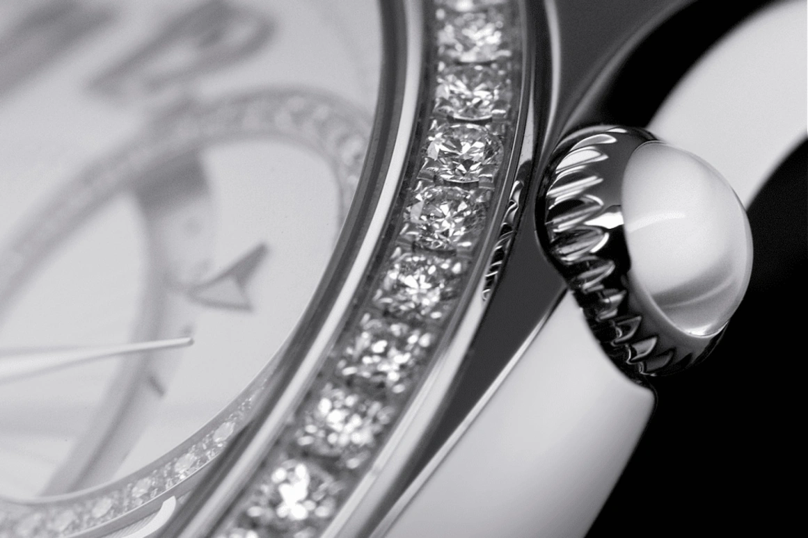 Vacheron Constantin,Égérie 35mm,35mm,Stainless Steel,Silver,Automatic,Day,40hours,4605F,4605F/110A-B495