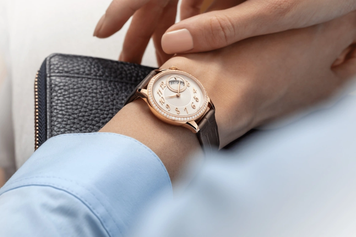 Vacheron Constantin,Égérie 35mm,35mm,Pink Gold,Silver,Automatic,Day,40hours,4605F,4605F/000R-B496