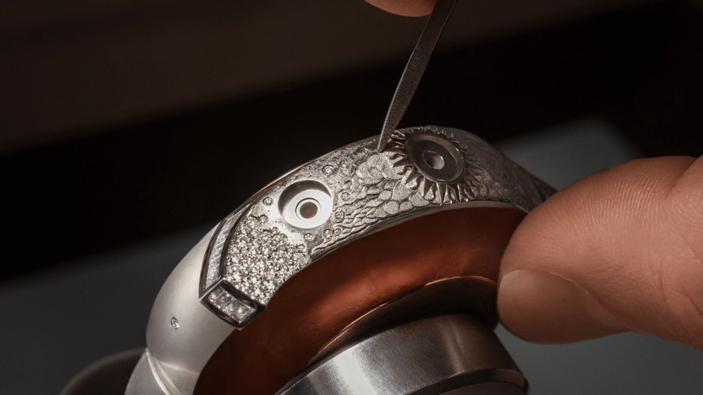 Vacheron Constantin,Artelier Cabinotiers Special Order 47mm,47mm,White Gold,Blue,Handwound,Moonphase,Perpetual Calendar,Leap Year,Month,58hours,In-house Caliber,9717C,9717C/000G-289C