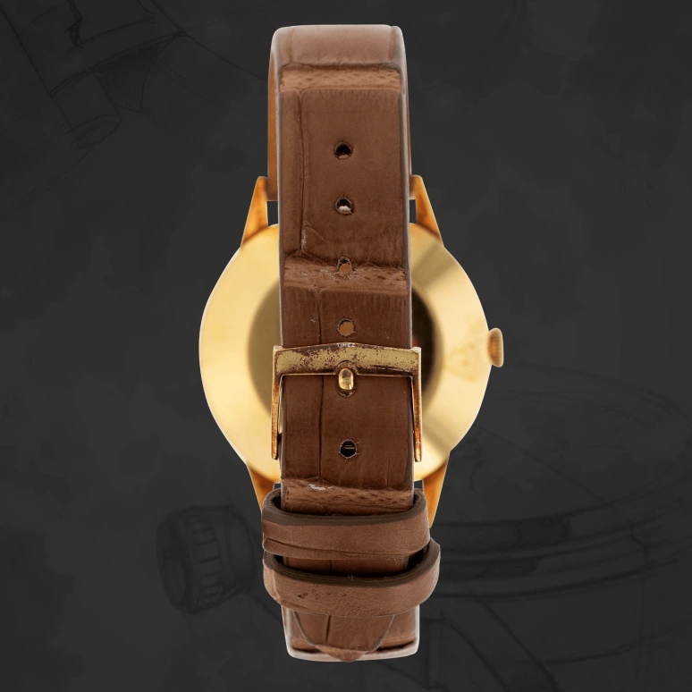 Vacheron Constantin,Other 36mm,36mm,Yellow Gold,Cream,Handwound,Sapphire,Crystal Glass,Round,4710