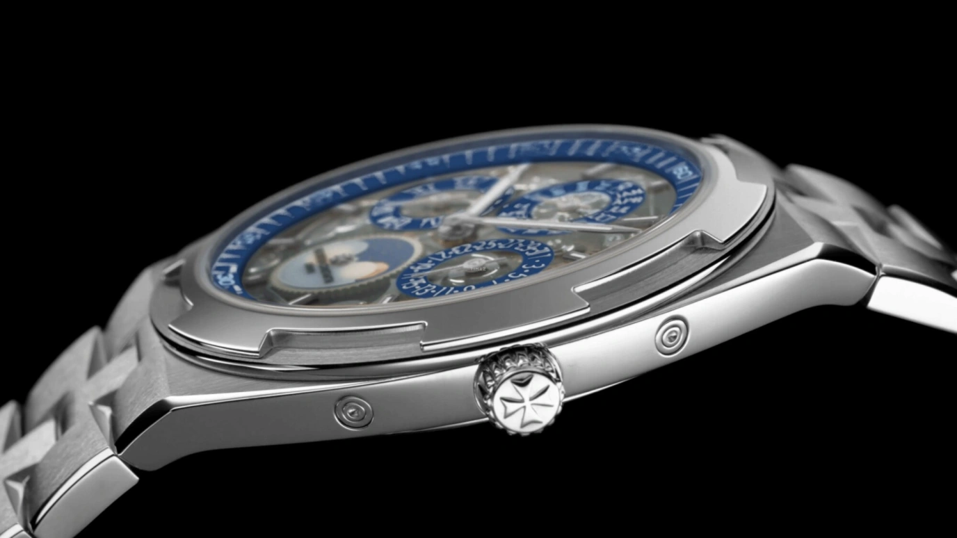 Vacheron Constantin,Overseas 41.50mm,41.50mm,White Gold,Skeleton,Automatic,Moonphase,Perpetual Calendar,Leap Year,Month,40hours,In-house Caliber,4300V,4300V/120G-B946