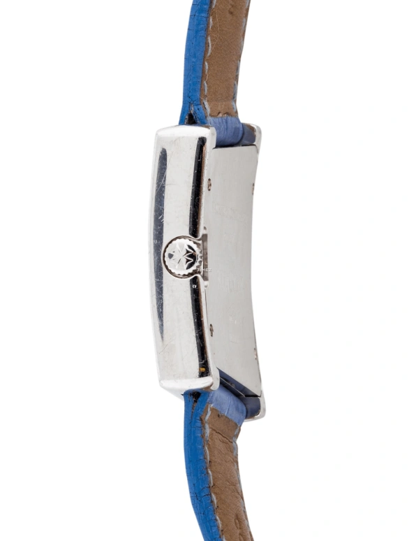 Vacheron Constantin,1972 23.40x33mm,23.40x33mm,White Gold,Blue,Quartz,In-house Caliber,Sapphire,Crystal Glass,25520,25520/000G-8995