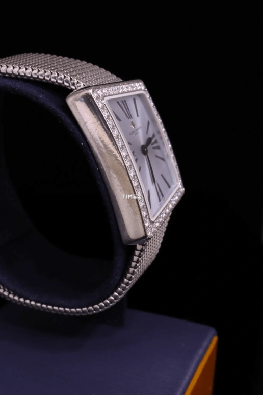 Vacheron Constantin,1972 33mm,33mm,White Gold,White,Handwound,40hours,In-house Caliber,37510,37510/341G-8835