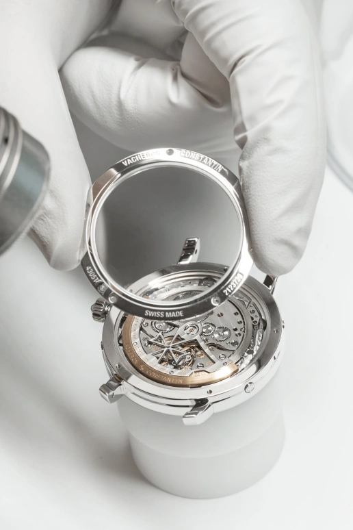 Vacheron Constantin,Traditionnelle 36.50mm,36.50mm,White Gold,Blue,Automatic,Day,Anti-magnetic,4305T,4305T/000G-B948