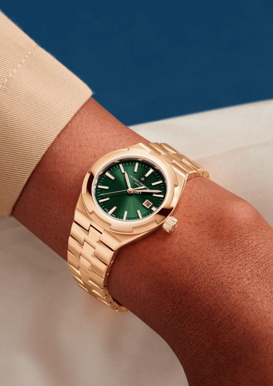 Vacheron Constantin,Overseas 34.50mm,34.50mm,Pink Gold,Green,Automatic,Day,40hours,4600V,4600V/200R-H134