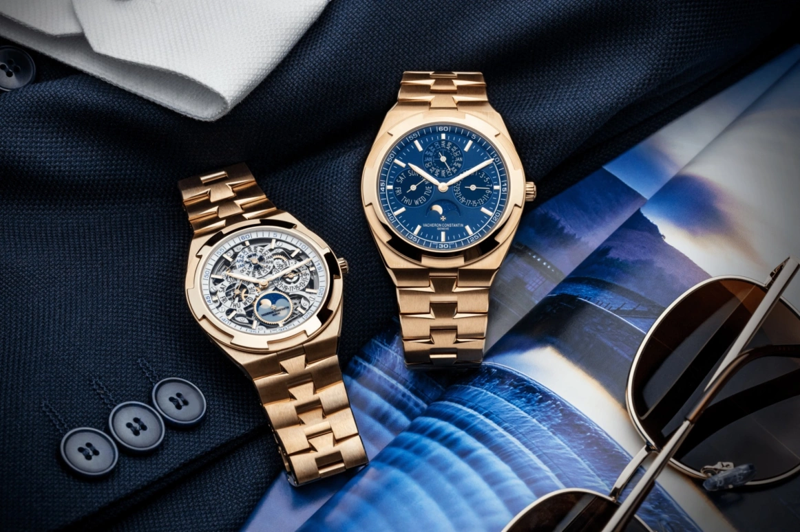 Vacheron Constantin,Overseas 41.50mm,41.50mm,Pink Gold,Blue,Automatic,Moonphase,Perpetual Calendar,Leap Year,Month,40hours,In-house Caliber,4300V,4300V/120R-B509