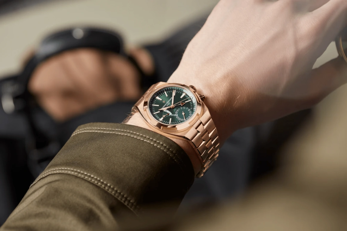 Vacheron Constantin,Overseas 41mm,41mm,Pink Gold,Green,Automatic,Day,Dule Time,Day / Night Indication,7920V,7920V/210R-B965