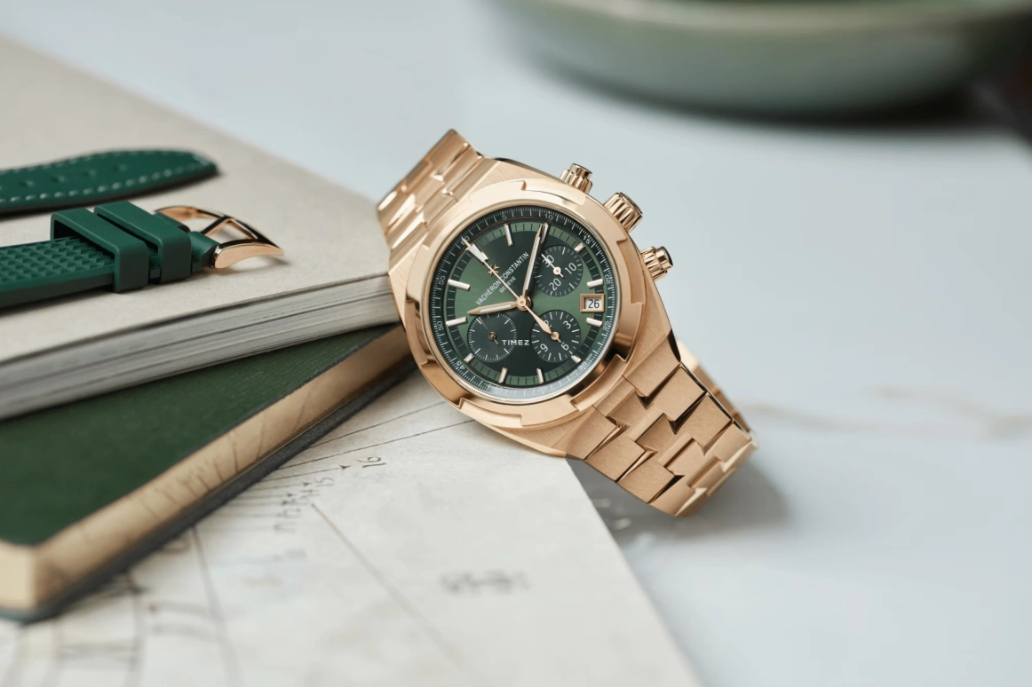 Vacheron Constantin,Overseas 42.50mm,42.50mm,Rose Gold,Green,Automatic,Chronograph,Day,5520V,5520V/210R-B966