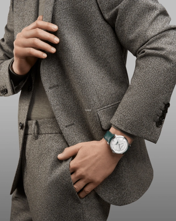 Vacheron Constantin,Patrimony 42.50mm,42.50mm,White Gold,Silver,Automatic,Moonphase,Day,Retrograde,4010U,4010U/000G-H057