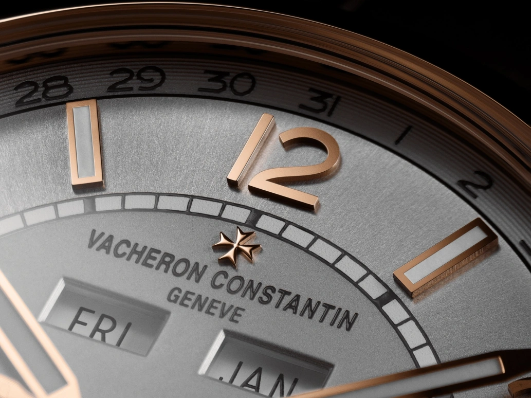 Vacheron Constantin,FiftySix 40mm,40mm,Pink Gold,Silver,Automatic,Moonphase,Month,Date,Day,40hours,In-house Caliber,4000E,4000E/000R-B438