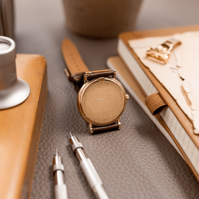 Vacheron Constantin,Patrimony 36mm,36mm,Yellow Gold,White,Automatic,Moonphase,Perpetual Calendar,Leap Year,Month,31hours,In-house Caliber,43031,43031/000J-0223