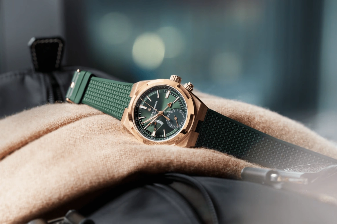 Vacheron Constantin,Overseas 41mm,41mm,Pink Gold,Green,Automatic,Day,Dule Time,Day / Night Indication,7920V,7920V/210R-B965