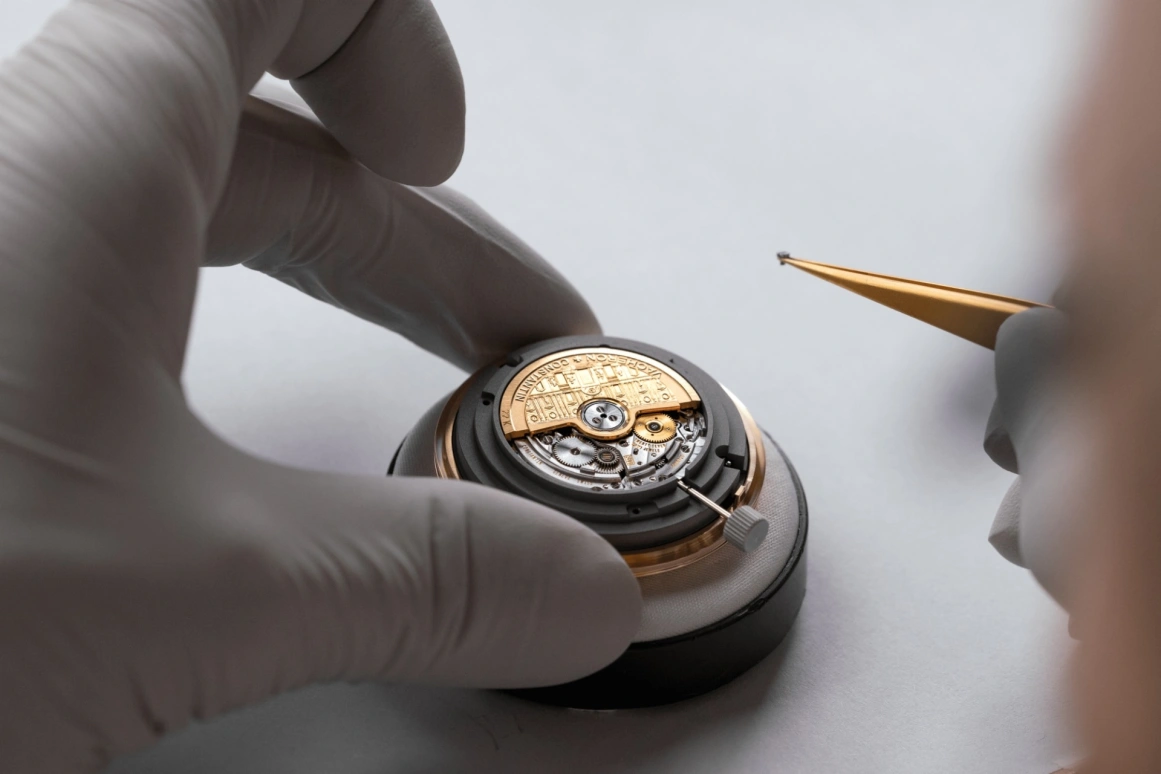 Vacheron Constantin,Métiers d'Art 42mm,42mm,Pink Gold,Red Gold,Antique Brass,Copper,Automatic,40hours,In-house Caliber,7620A,7620A/000R-B927