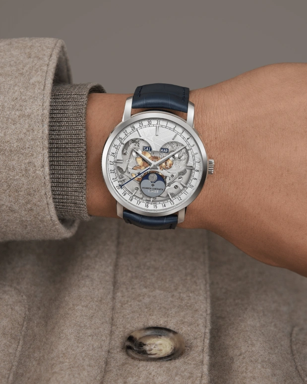 Vacheron Constantin,Traditionnelle 41mm,41mm,Platinum,Silver,Automatic,Moonphase,Month,Date,Day,40hours,In-house Caliber,4020T,4020T/000P-H038