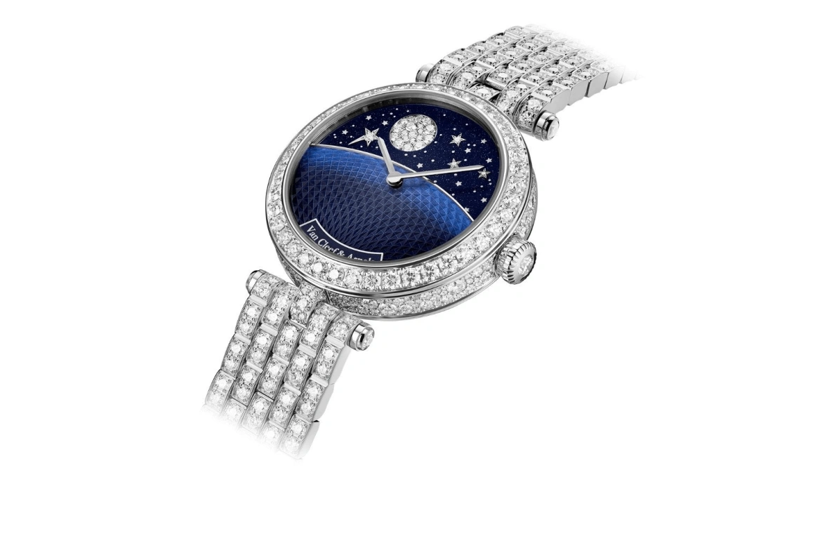 Van Cleef & Arpels,Lady Arpels 33mm,33mm,White Gold,Blue,Automatic,Moonphase,Glass,VCARPBNA00