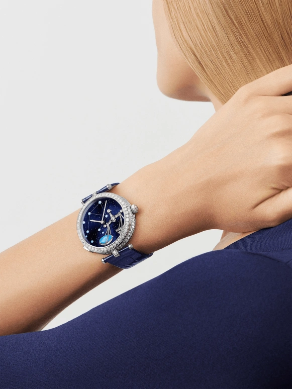 Van Cleef & Arpels,Poetic Complications® 38mm,38mm,White Gold,Transparent,Blue,Automatic,36hours,Sapphire,Crystal Glass,VCARO8TL00