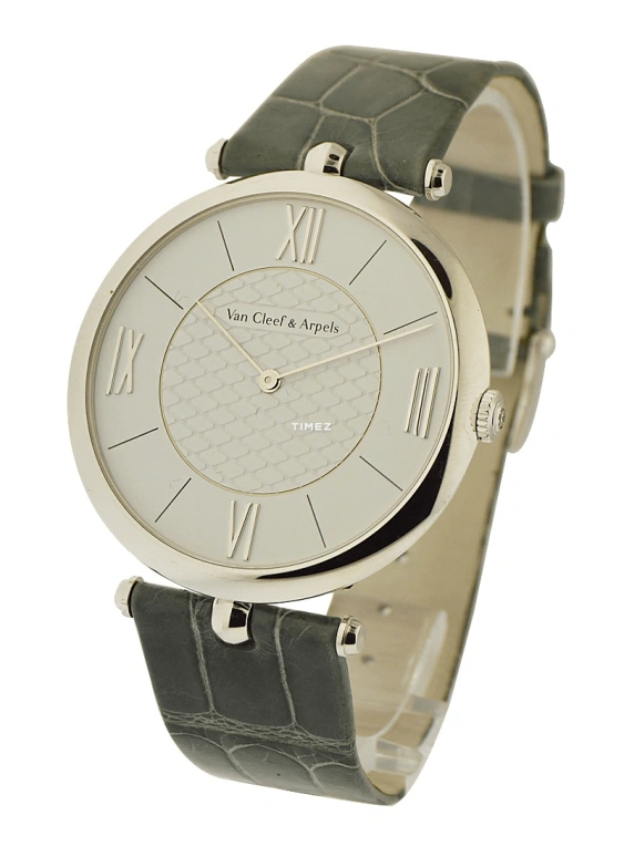 Van Cleef & Arpels,Pierre Arpels 42mm,42mm,White Gold,White,Handwound,Sapphire,Crystal Glass,Round,VCARO23Y00