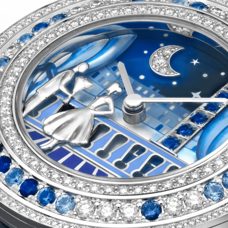 Van Cleef & Arpels,Extraordinary Dials™ 32mm,32mm,Sapphire,White Gold,White,Blue,Multi-Color,Quartz,Sapphire,Crystal Glass,Round,VCARO8WQ00