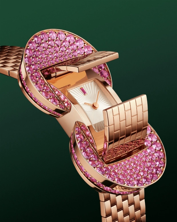 Van Cleef & Arpels,Ludo Secret 49x25mm,49x25mm,Rose Gold,White,Quartz,Sapphire,Rectangular,VCARPBM100