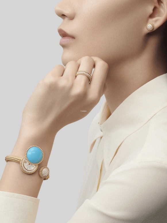 Van Cleef & Arpels,Perlée™ 25mm,25mm,Yellow Gold,White,Quartz,Sapphire,Round,VCARPBEM00