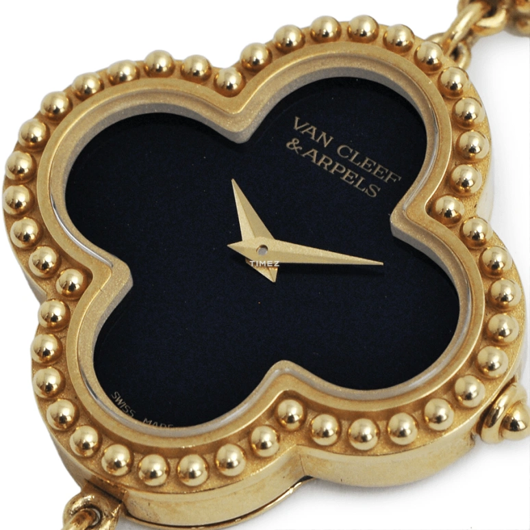 Van Cleef & Arpels,Alhambra® 26x26mm,26x26mm,Yellow Gold,Black,Quartz,Sapphire,Crystal Glass,Other,VCARO40R00