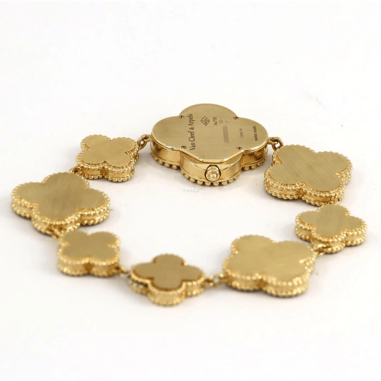 Van Cleef & Arpels,Alhambra® 26x26mm,26x26mm,Yellow Gold,Black,Quartz,Sapphire,Crystal Glass,Other,VCARO40R00