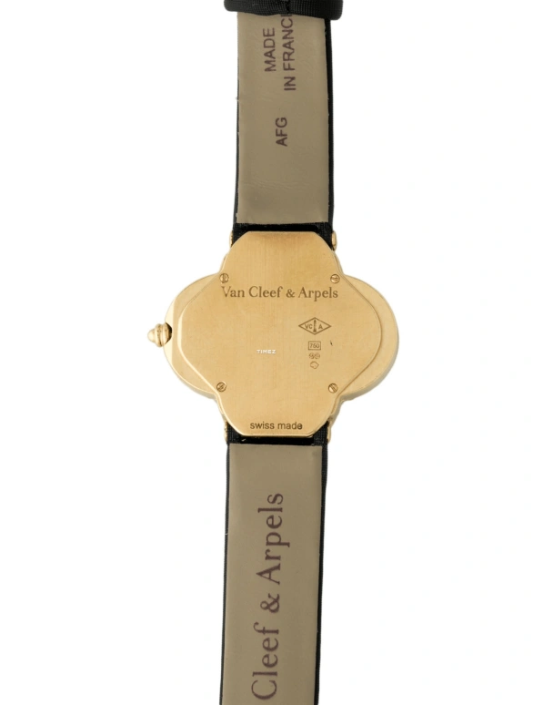Van Cleef & Arpels,Alhambra® 29.30mm,29.30mm,Yellow Gold,White,Quartz,Sapphire,Crystal Glass,Other,VCARD21800