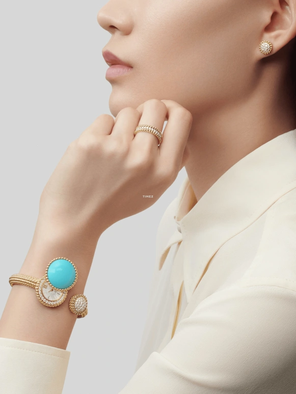 Van Cleef & Arpels,Perlée™ 25mm,25mm,Yellow Gold,White,Quartz,Sapphire,Round,VCARPBEL00