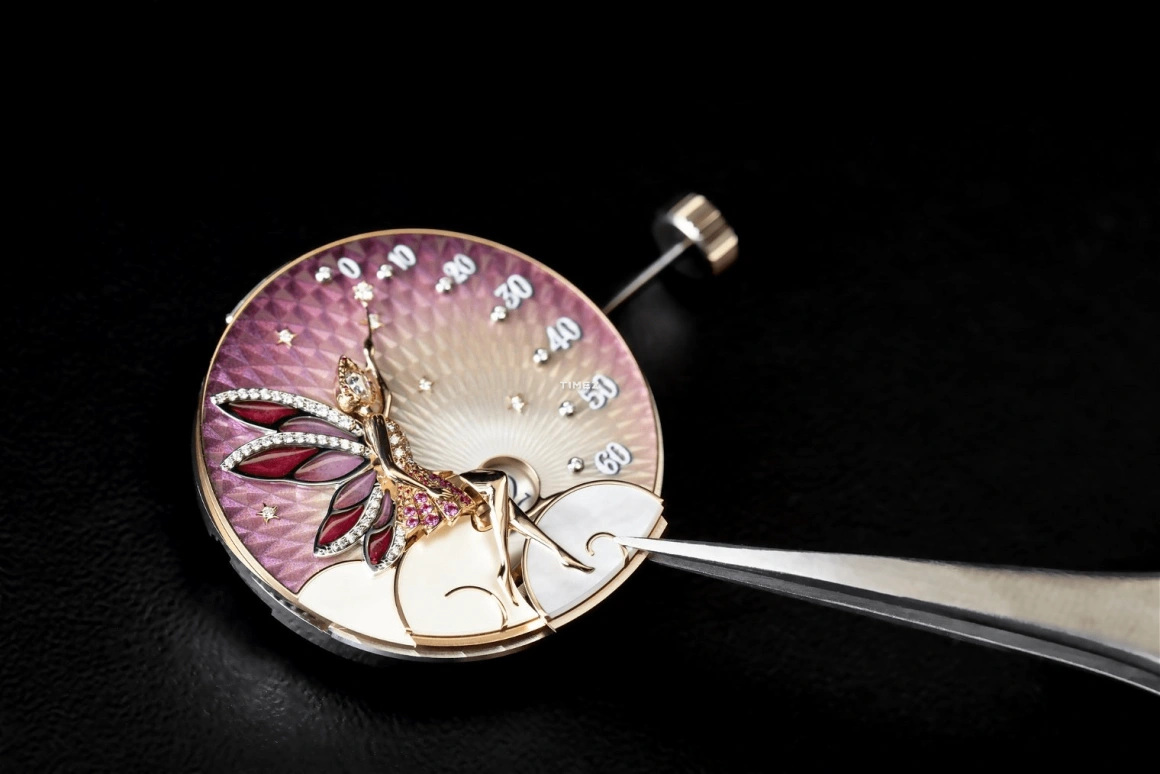 Van Cleef & Arpels,Poetic Complications® 33mm,33mm,Rose Gold,Violet,Purple,Automatic,Jumping Hours,Retrograde,VCARPBNK00