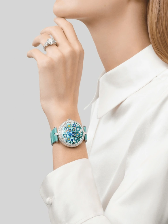 Van Cleef & Arpels,Poetic Complications® 38mm,38mm,White Gold,Blue,Green,White,Multi-Color,Automatic,Sapphire,Crystal Glass,Round,VCARPBJL00