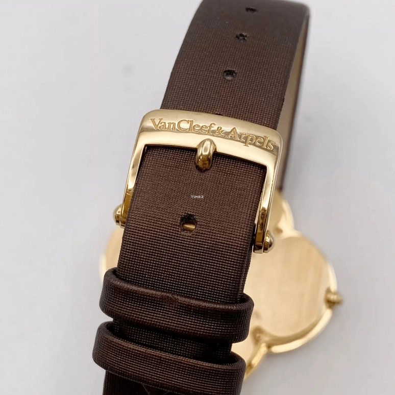 Van Cleef & Arpels,Alhambra® 40x40mm,40x40mm,Rose Gold,White,Quartz,Sapphire,Crystal Glass,Other,VCARO30100