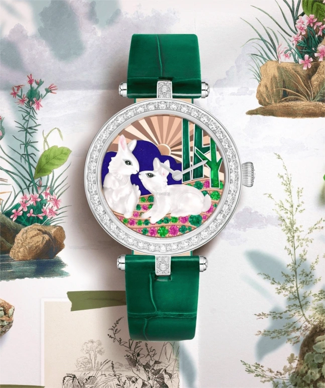 Van Cleef & Arpels,Extraordinary Dials™ 33mm,33mm,White Gold,Multi-Color,Pink,Rose,White,Handwound,Sapphire,Crystal Glass,Round,VCARPBK900