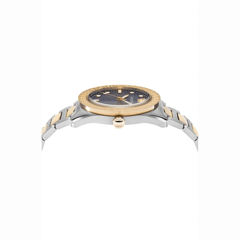 VERSACE,Men 42mm,42mm,Stainless Steel,Blue,Quartz,Sapphire,Round,VE2T00422