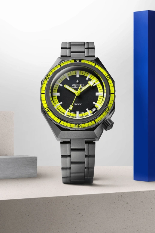 Zenith,Revival 43mm,43mm,Titanium,Black,Yellow,Automatic,Day,50hours,97,97.A3648.670/21.M3648