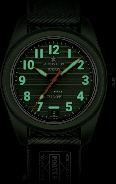 Zenith,Pilot 40mm,40mm,Ceramic,Khaki Green,Automatic,Day,60hours,49,49.4001.3620/63.I001