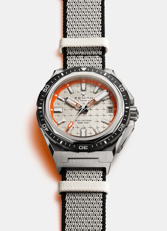 Zenith,Defy Extreme 42.50mm,42.50mm,Titanium,Silver White,Automatic,Day,60hours,95,95.9600.3620/01.I300