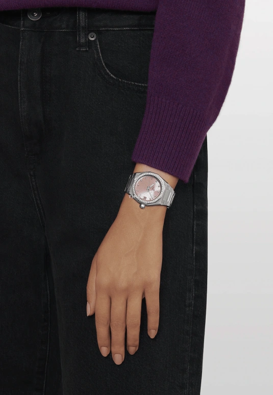 Zenith,Defy 36mm,36mm,Stainless Steel,Cherry Blossom Pink,Automatic,Day,Sapphire,Crystal Glass,16,16.9400.670/18.I001