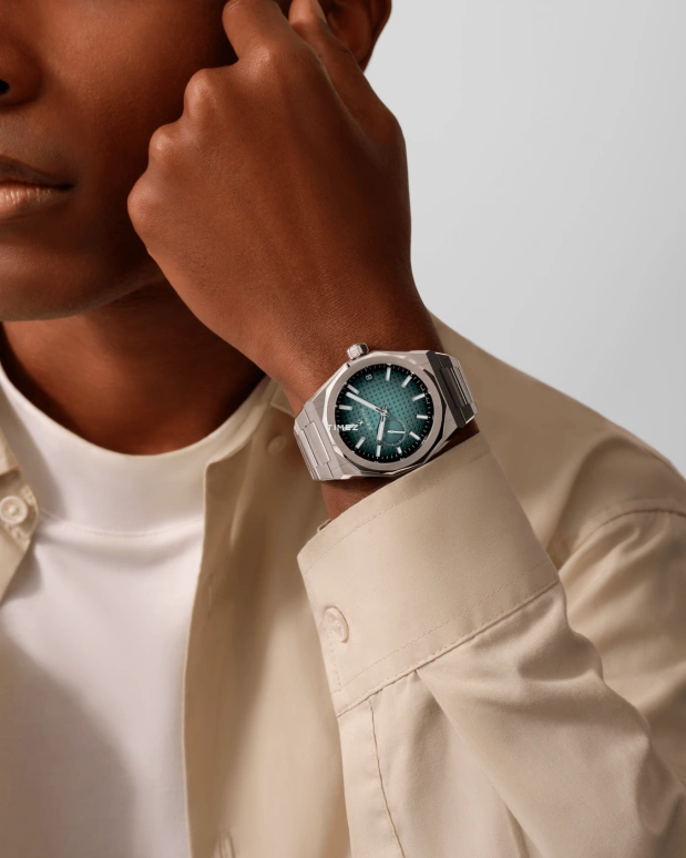 Zenith,Defy Skyline 41mm,41mm,Stainless Steel,Green,Automatic,Chronograph,Day,03,03.9302.3620/75.I001