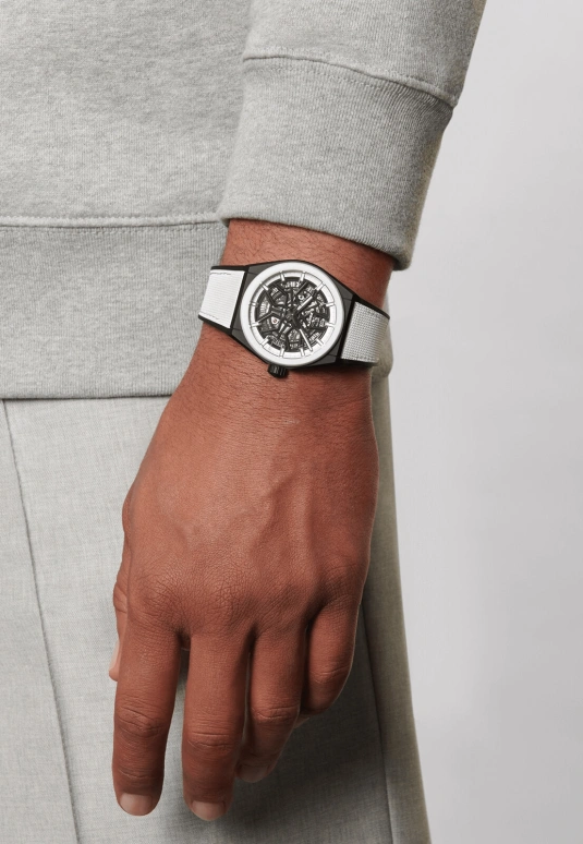 Zenith,Defy 41mm,41mm,Titanium,Ceramic,Skeleton,Automatic,Date,50hours,49,49.9005.670/11.R943