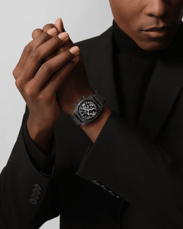 Zenith,Chronomaster 37mm,37mm,Carbon,Black,Automatic,Chronograph,Day,10,10.A3818.400-2/21.R100